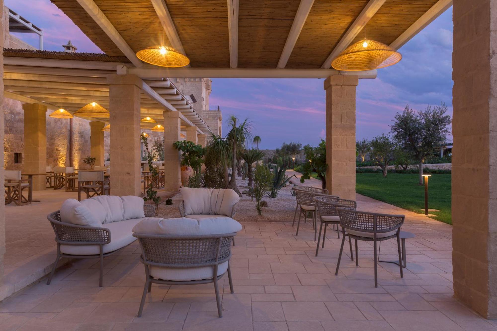 Masseria Donna Menga - The Leading Hotels Of The World Torre Lapillo Exterior photo